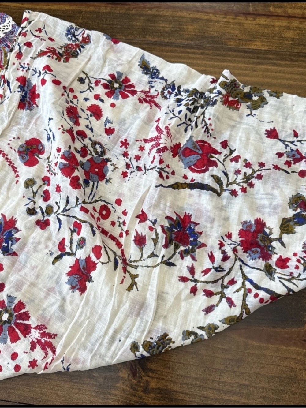 Lucky Brand Floral Paisley Cotton Shawl - Picture 7 of 10